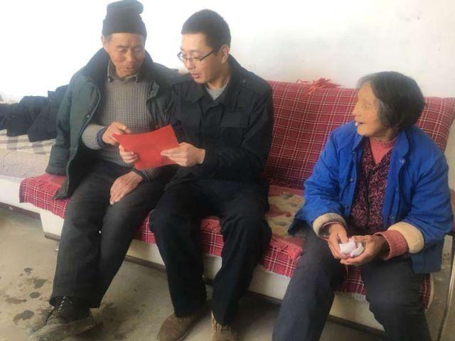 青平：请给外卖小哥多一点理解和包容